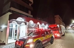 Aquecedor elétrico provoca princípio de incêndio em apartamento