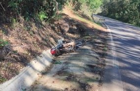 Jovem fica ferido após sofrer queda de motocicleta na SC-390