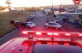 Menina de 8 anos morre atropelada em acidente envolvendo quatro veículos
