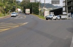 Vereador sugere rótula ou semáforo no acesso da Vila Pedrini