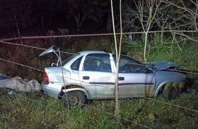 Motorista morre em colisão entre carro e caminhão na SC-350