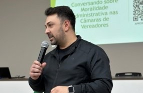 Presidente da Câmara articula aquisição de veículo moderno para coleta de dejetos animais
