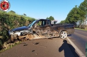 Colisão entre carro e picape deixa dois feridos em Campos Novos