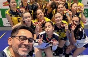 Equipe Sub-15 da AJOV é campeã Catarinense Série Prata 