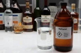 Procon orienta consumidores e fornecedores sobre bebidas adulteradas por metanol
