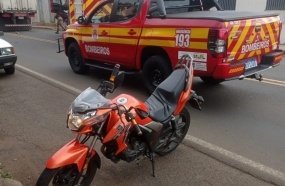 Motociclista fica ferido após colidir contra carreta em Tangará