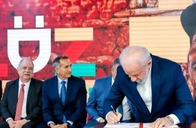 Presidente sanciona programa que garante energia gratuita para famílias de baixa renda