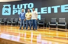 Vereadores de Joaçaba participaram de audiência que debateu crise do leite em SC