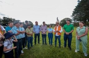 Governador Jorginho Mello acompanha estragos do temporal em Rio das Antas