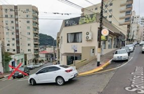 Herval d’Oeste adota sentido único em rua central do município