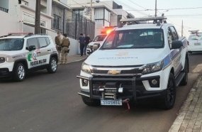Jovem morre ao cair de prédio durante instalação de rede de proteção