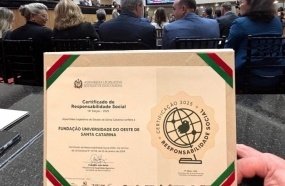 Funoesc recebe Certificado de Responsabilidade Social da Alesc