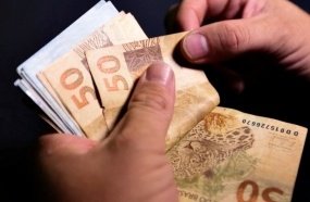 Segunda parcela do décimo terceiro deve ser paga até sexta-feira