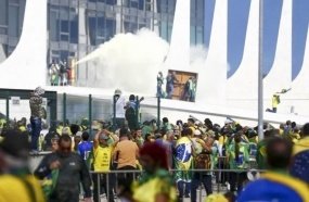 Indulto de Natal exclui condenados por atentado à democracia