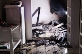 Casa de dois pavimentos é atingida por incêndio no centro de Campos Novos