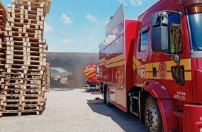 Incêndio atinge fábrica de paletes de madeira em Tangará