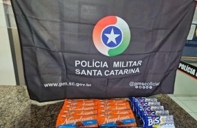 Indivíduo é preso pela PM após furto de chocolates em mercado