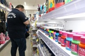 Imetro-SC reprova lotes de material escolar após fiscalização