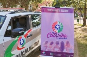Homem é preso ao retornar à residência após ser proibido por decisão judicial