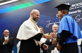 Unoesc outorga título de Doutor Honoris Causa ao governador Jorginho Mello