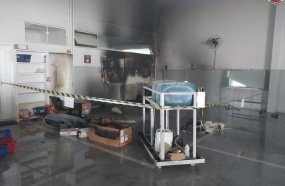 Funcionário sofre queimaduras durante princípio de incêndio em oficina