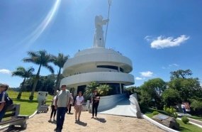 Mais de 500 pessoas visitam o Monumento Frei Bruno durante o fim de semana
