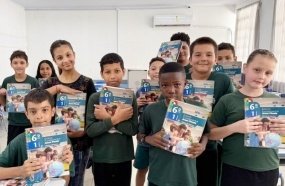 Joaçaba implanta novo sistema de ensino para alunos do 4º ao 8º ano