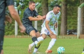 Gols no fim e virada marcam a abertura das semifinais da Copa LEOC