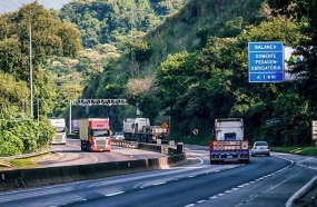 Brasil adota novas regras para fretes e piso mínimo obrigatório