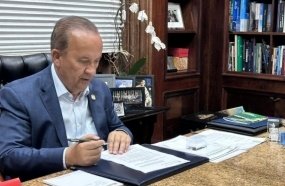 Governador sanciona lei que proíbe fogos com barulho em Santa Catarina