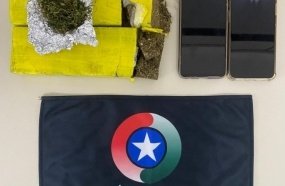 Dupla é detida com 1 kg de maconha após abordagem a carro com escapamento irregular
