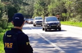 Duas pessoas morrem nas rodovias federais durante o feriadão de Páscoa
