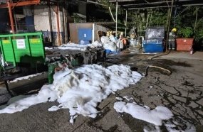 Incêndio em depósito de resíduos mobiliza bombeiros em Joaçaba