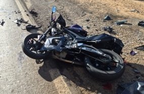 Colisão entre carro e duas motos deixa dois mortos na BR-282 