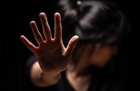 Homem é denunciado por estupro de vulnerável e tia por omissão no Meio-Oeste