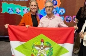 Partido NOVO anuncia vereadora de Joaçaba como pré-candidata a deputada federal