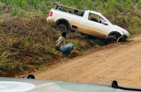 Homem é preso ao tentar fugir de fiscalização da PM Ambiental