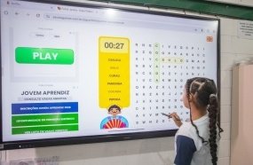 Escolas de Videira contam com lousas digitais de última geração