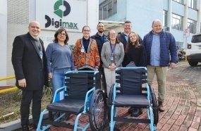Rotary Club de Joaçaba entrega cadeiras de rodas para hospitais e entidades da região