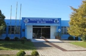 Ex-prefeito de Irani é condenado por promoção pessoal em publicidade institucional