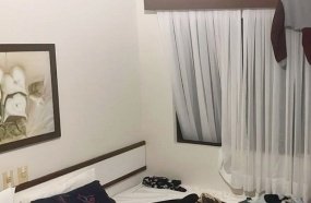 Menino de 4 anos morre após cair de janela de apartamento em SC