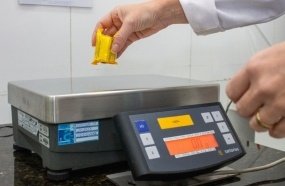 Operação do Imetro-SC fiscaliza embalagens de produtos de festas juninas
