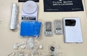 Dupla é presa em flagrante durante operação de combate ao tráfico na região