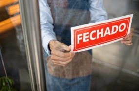 Governo federal regulamenta trabalho no comércio durante feriados