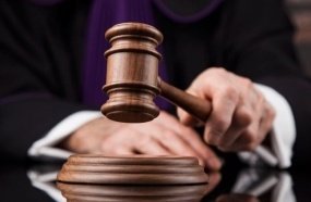 Homem que atacou conhecido com golpes de facão é condenado a 18 anos de prisão