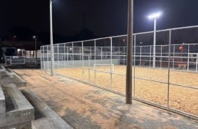 Menino de 10 anos morre após ser atingido por trave de futebol em SC