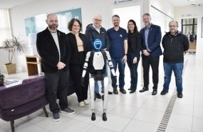 Unoesc apresenta Robô César e amplia ações de divulgação científica
