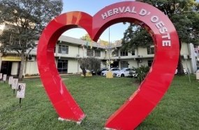 Prefeitura de Herval d'Oeste exonera servidora investigada por fraude em Luzerna