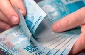 Governo projeta salário mínimo de R$ 1.741 para 2027