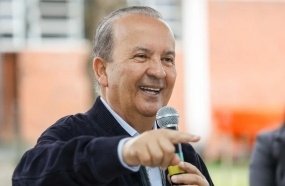 Pesquisa aponta Jorginho Mello com 50% das intenções de voto